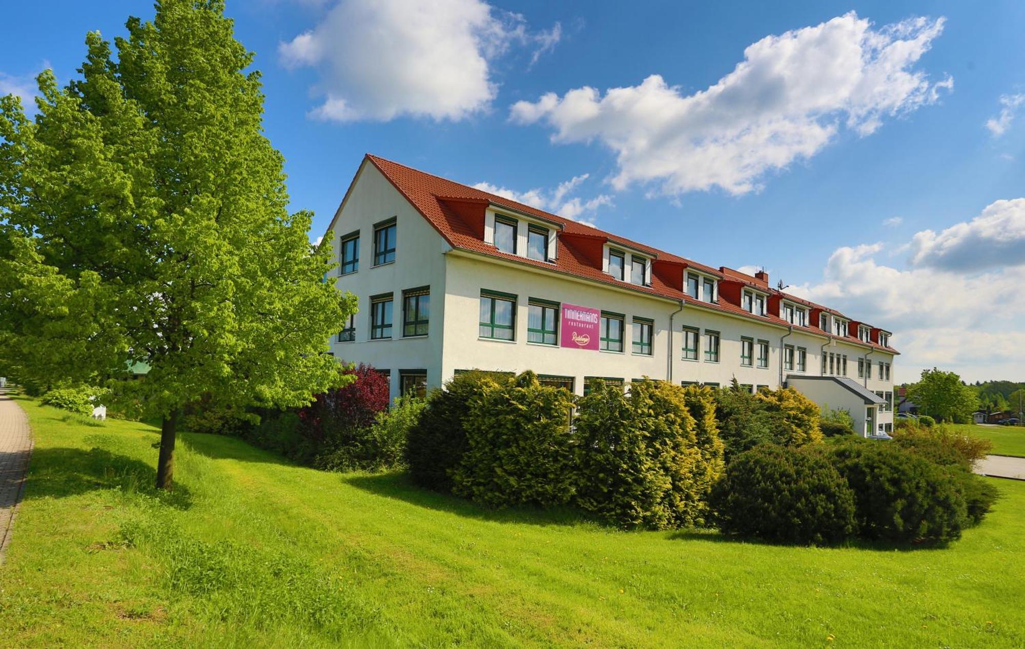 Hotel Sportwelt Radeberg Exterior photo